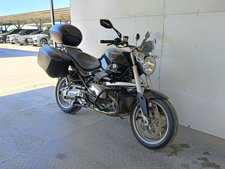 2 - BMW Motorrad R R 1200 R