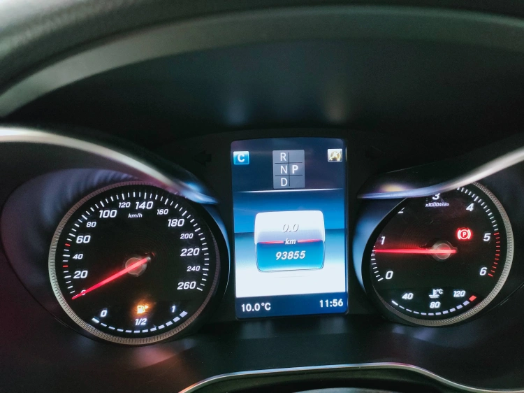 20 - Mercedes-Benz GLC 250 d Night Edition 4matic auto