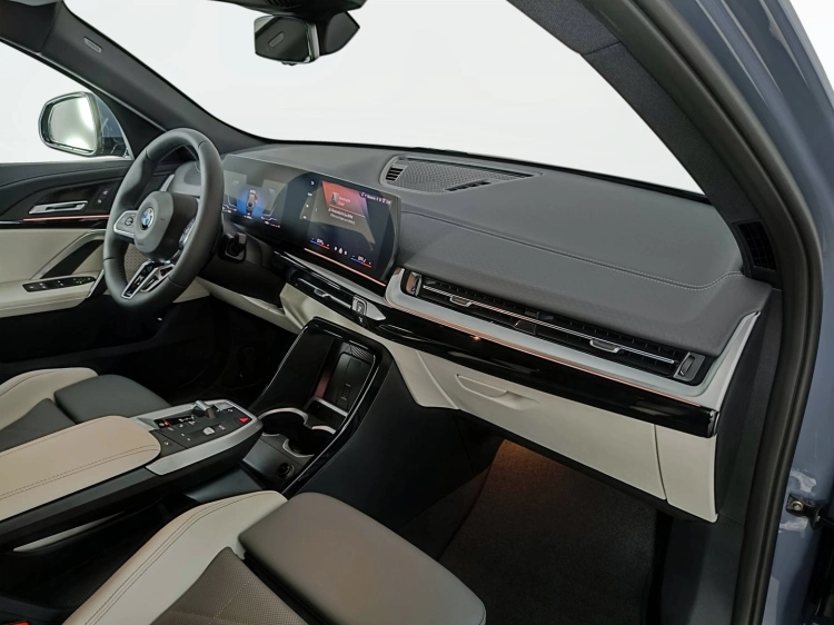 10 - BMW X2 BMW X2 sDrive18d