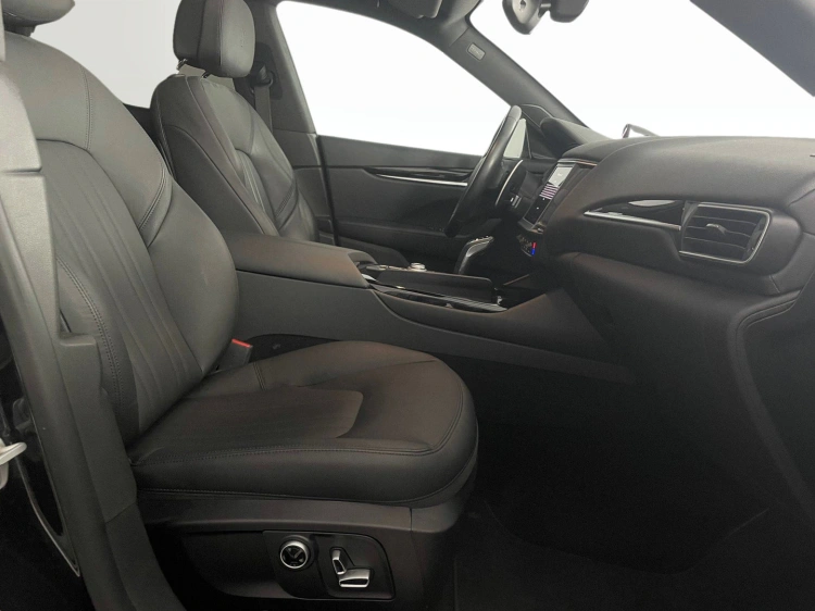 10 - Maserati Levante Levante 2.0 mhev GT 330cv auto