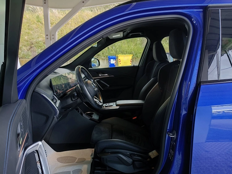 8 - BMW X1 X1 sdrive18d MSport auto