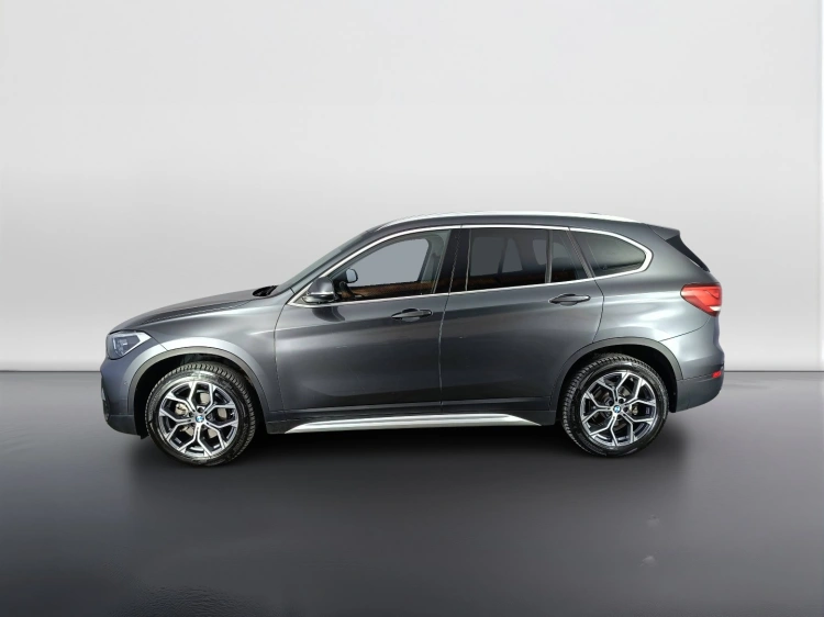 3 - BMW X1 X1 sdrive18d xLine auto