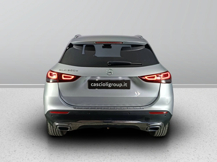 4 - Mercedes-Benz GLA Mercedes 250 e phev (eq-power) Sport Plus auto