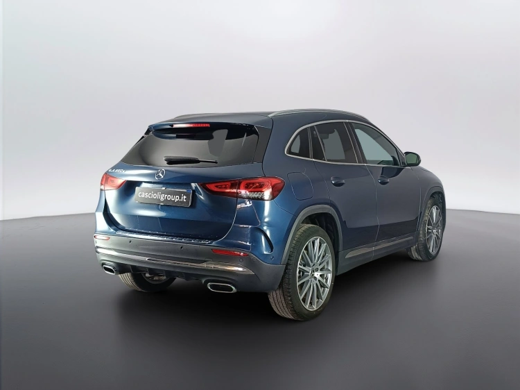 4 - Mercedes-Benz GLA Mercedes 250 e phev (eq-power) Sport Plus auto