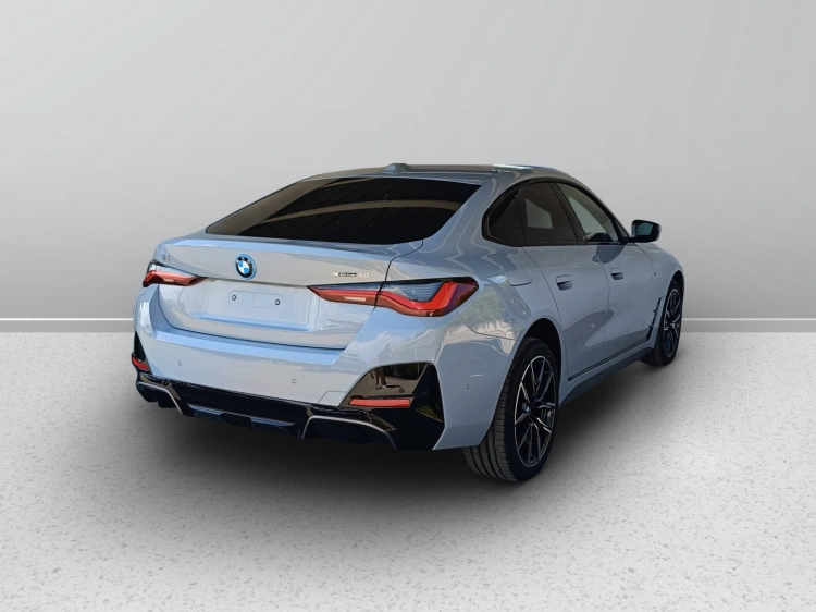 5 - BMW i4 BMW i4 xDrive40 MSport Edition