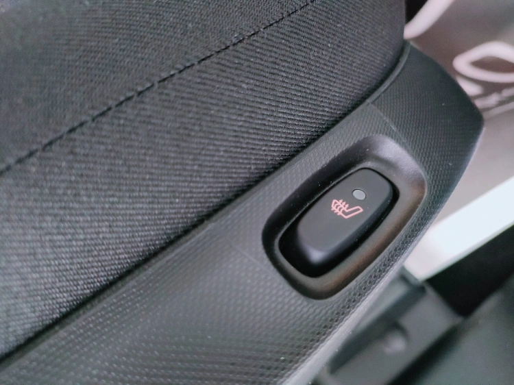 11 - smart fortwo Fortwo eq Pulse 22kW