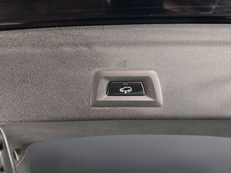 22 - BMW X6 X6 xdrive30d MSport Pro auto