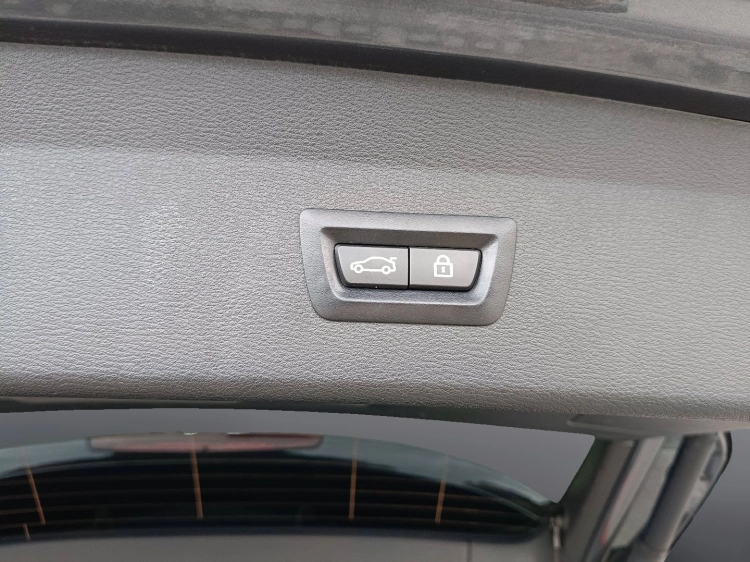 15 - BMW X1 X1 xdrive18d xLine Plus auto