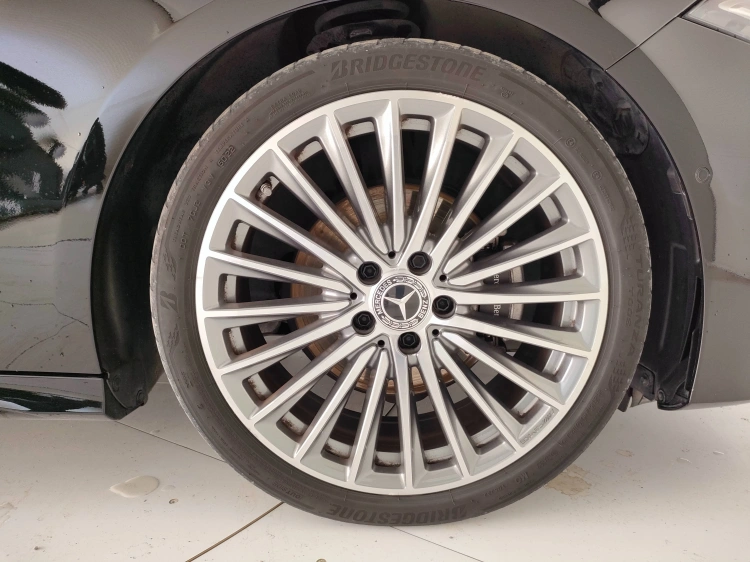 8 - Mercedes-Benz Classe A 180 d AMG Line Advanced Plus auto