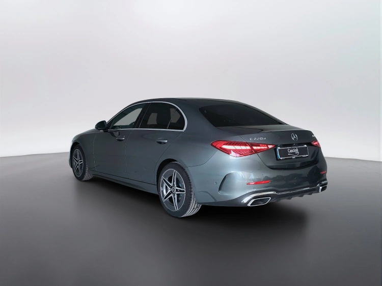 7 - Mercedes-Benz Classe C 220 d mhev AMG Line Advanced 4matic 200cv auto