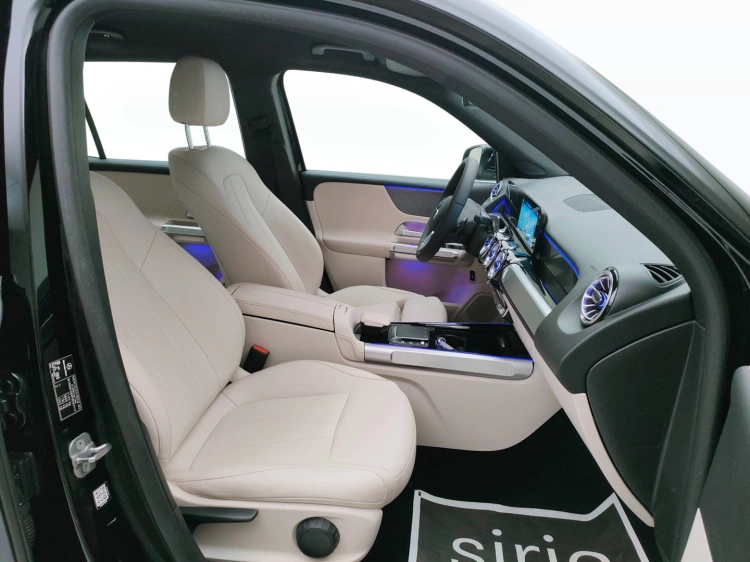 9 - Mercedes-Benz GLB 180 d Sport Plus auto