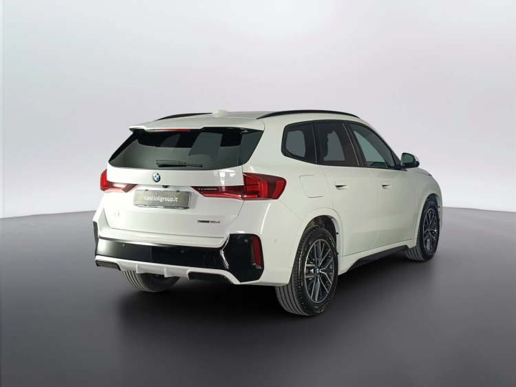 4 - BMW X1 X1 sdrive18d MSport auto