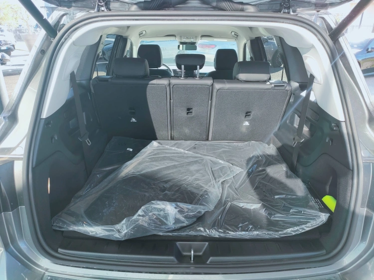 4 - Mercedes-Benz GLB 200 d Automatic 4MATIC