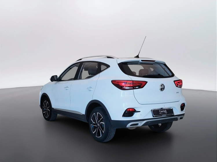 7 - Mg ZS ZS 1.5 Luxury