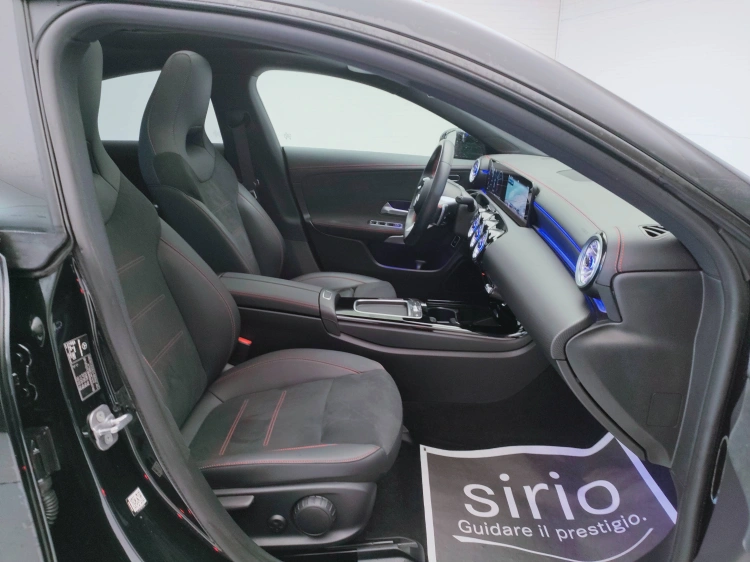 11 - Mercedes-Benz CLA Coupe 200 d AMG Line Advanced Plus auto