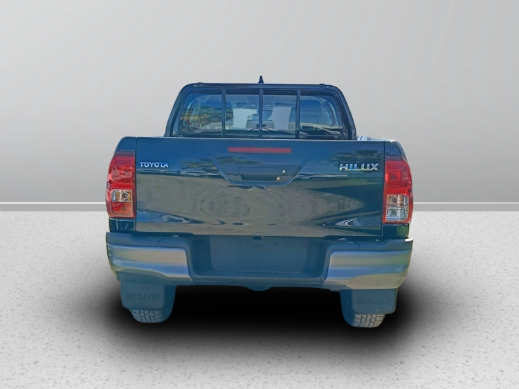 3 - Toyota Professional Hilux HILUX 2.4D A DC 4WD CMF MY24