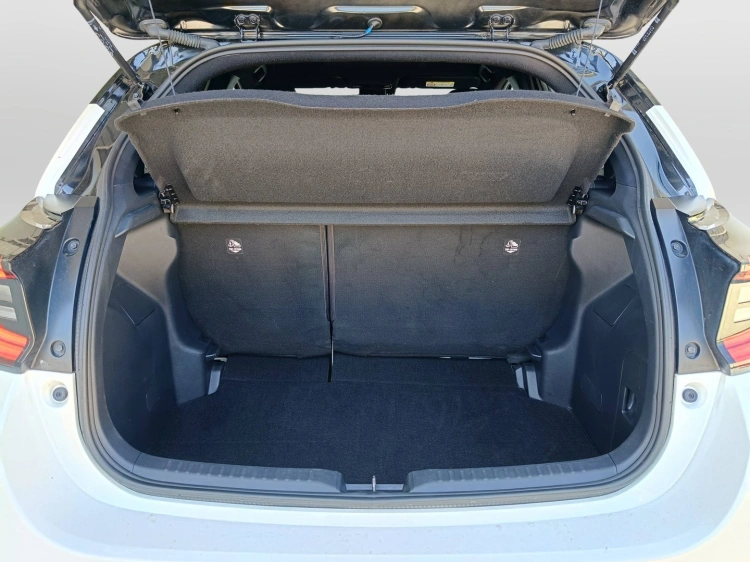 19 - Toyota Yaris Yaris 1.5h Style