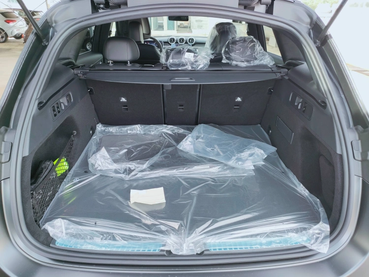 5 - Mercedes-Benz GLC 300 d 4MATIC