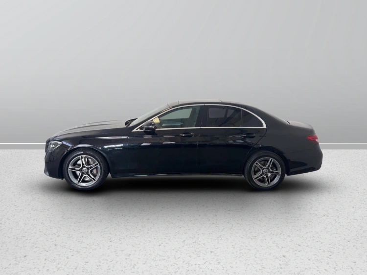 3 - Mercedes-Benz Classe E 300 de phev (eq-power) Premium auto my20