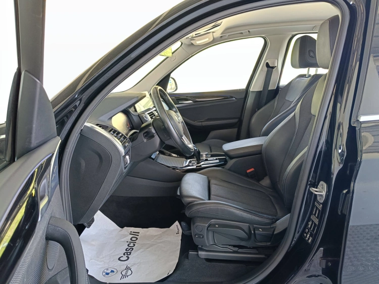 8 - BMW X3 BMW X3 XDRIVE 20D XLINE