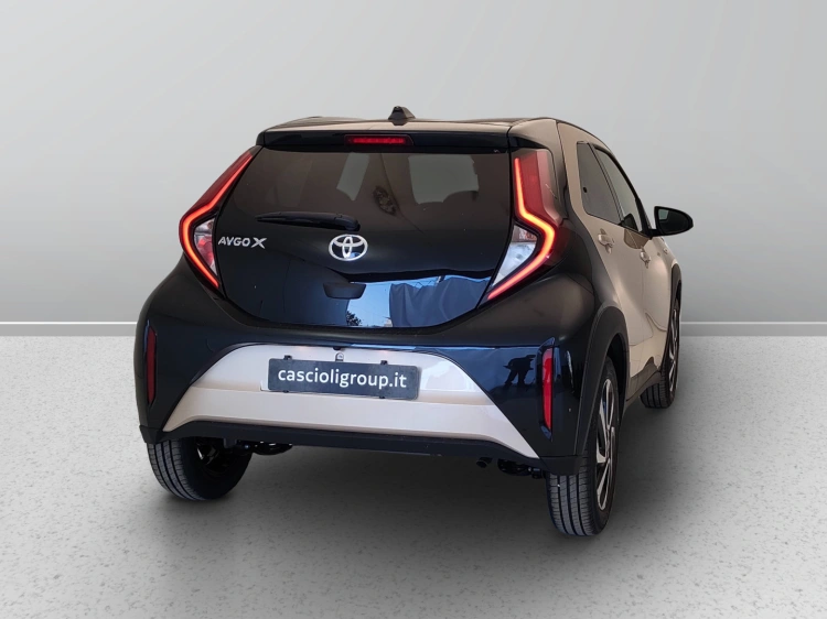 6 - Toyota Aygo X AYGO X 10B MT TREND MY24