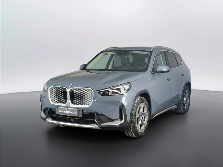 1 - BMW iX1 iX1 edrive 20 X-Line