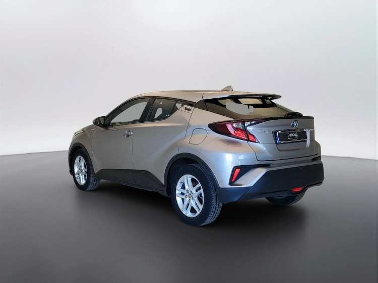7 - Toyota C-HR C-HR 1.8h Business e-cvt