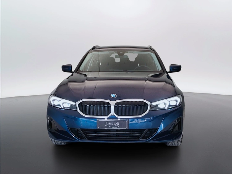 2 - BMW Serie 3 320d Touring mhev 48V xdrive auto