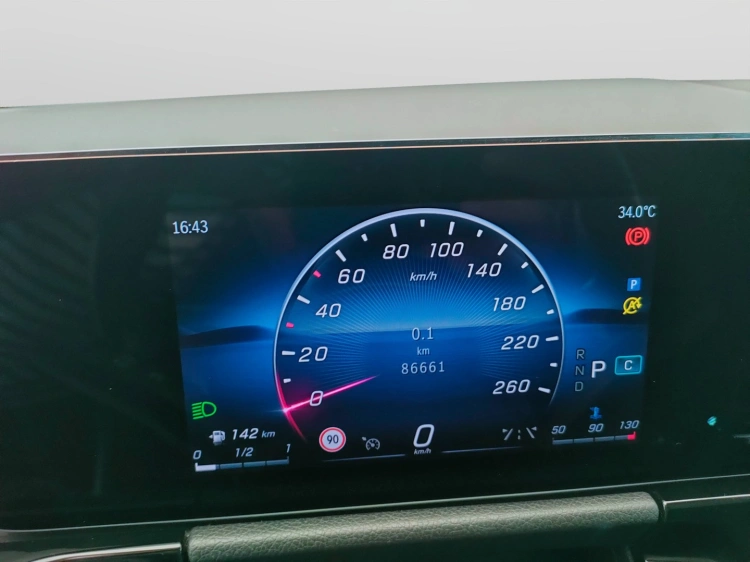 19 - Mercedes-Benz Classe B 180 d Progressive Advanced auto