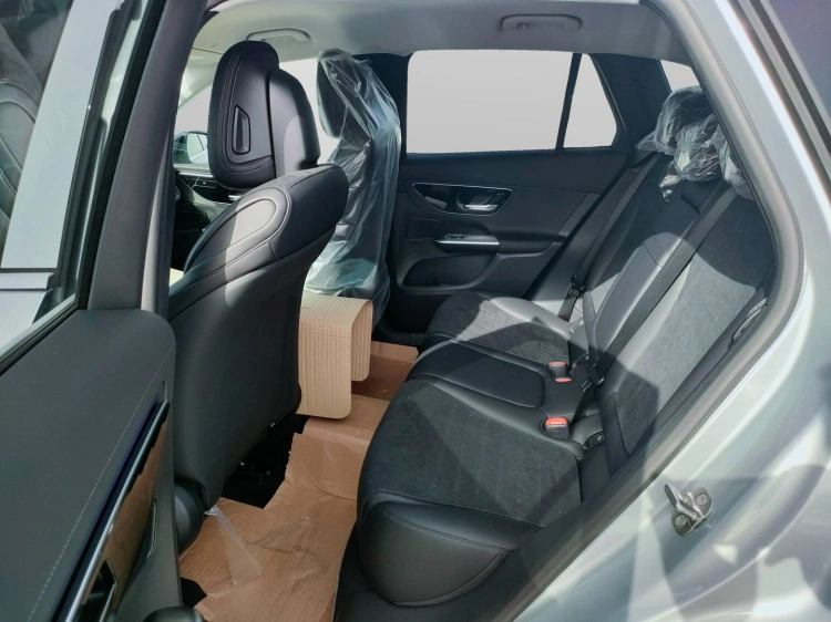 8 - Mercedes-Benz GLC 220 d 4MATIC