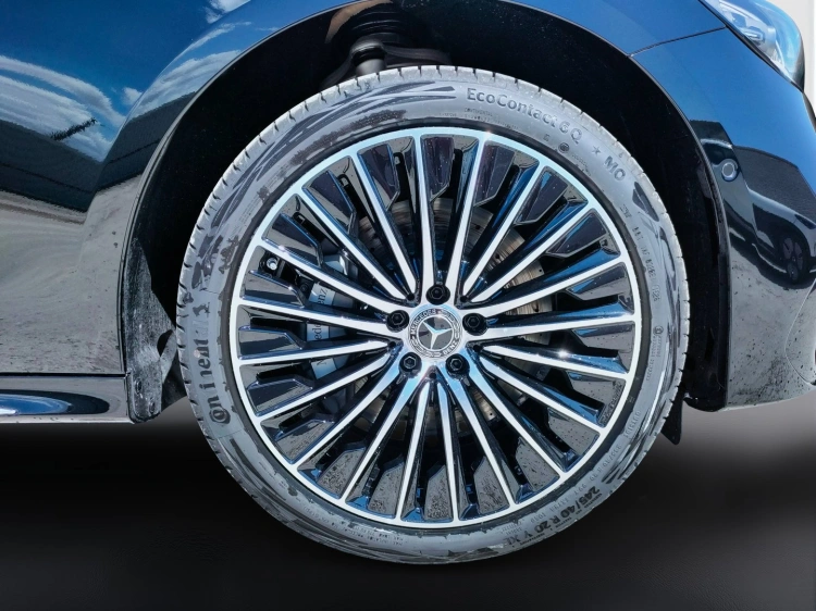 8 - Mercedes-Benz Classe E 220 d 4MATIC Station Wagon