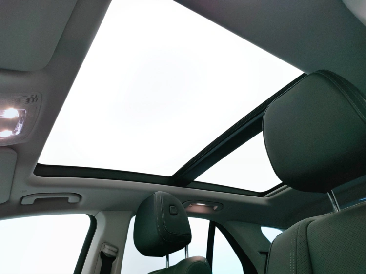 14 - Mercedes-Benz GLE 350 de 4MATIC Plug-in hybrid