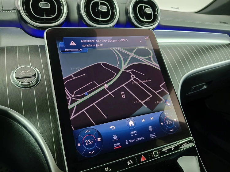 14 - Mercedes-Benz Classe C 220 d mhev AMG Line Premium Plus 4matic 197cv auto