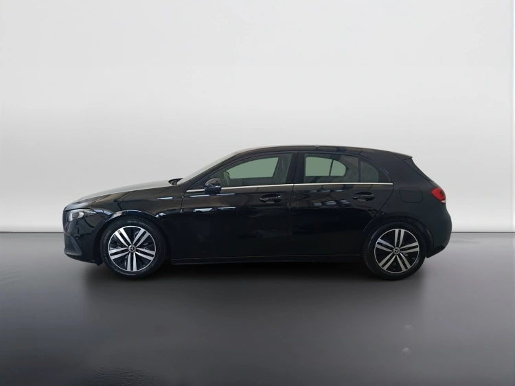 6 - Mercedes-Benz Classe A 180 d Sport Light auto