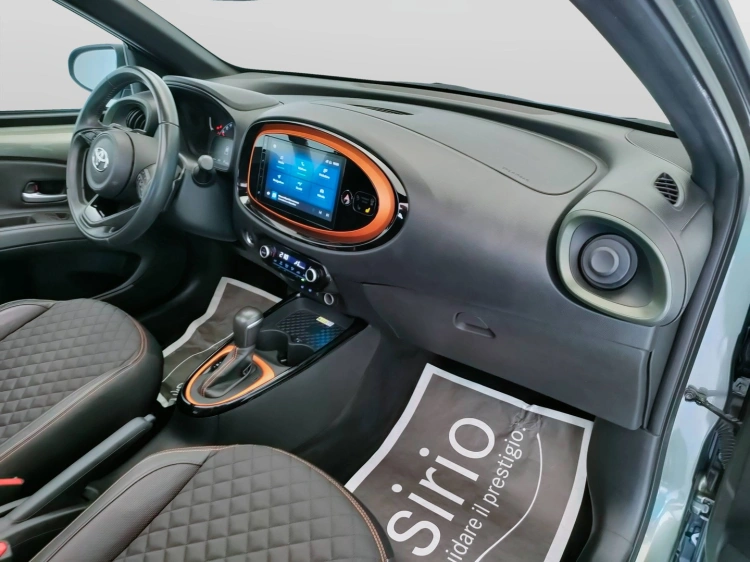 14 - Toyota Aygo X Aygo X 1.0 Limited Air 72cv s-cvt