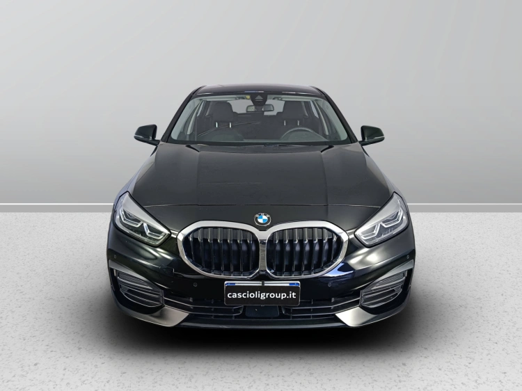 2 - BMW Serie 1 118d Business Advantage auto