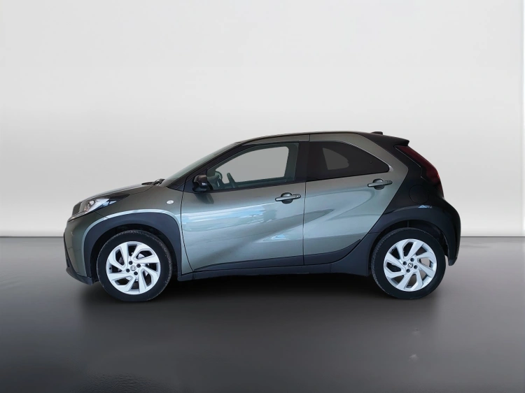 8 - Toyota Aygo X Aygo X 1.0 Trend 72cv