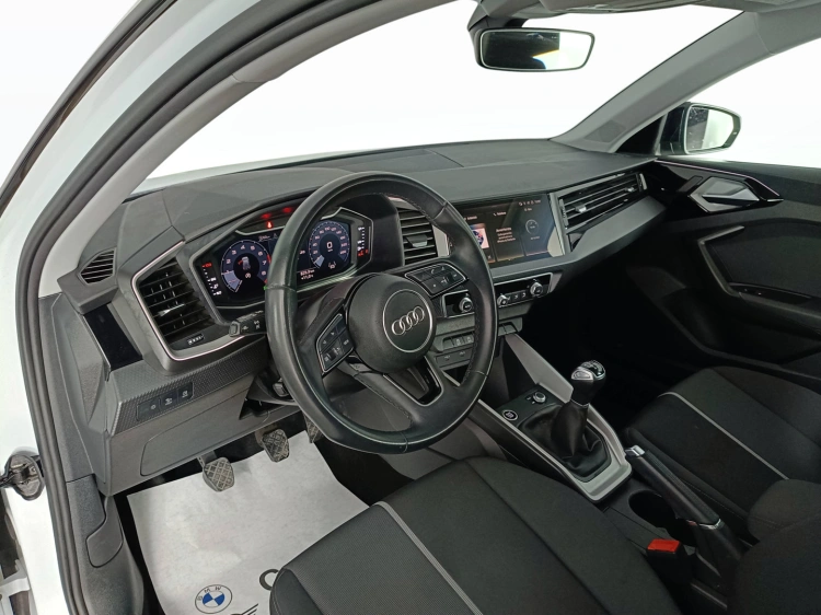 7 - Audi A1 A1 Sportback 25 1.0 tfsi