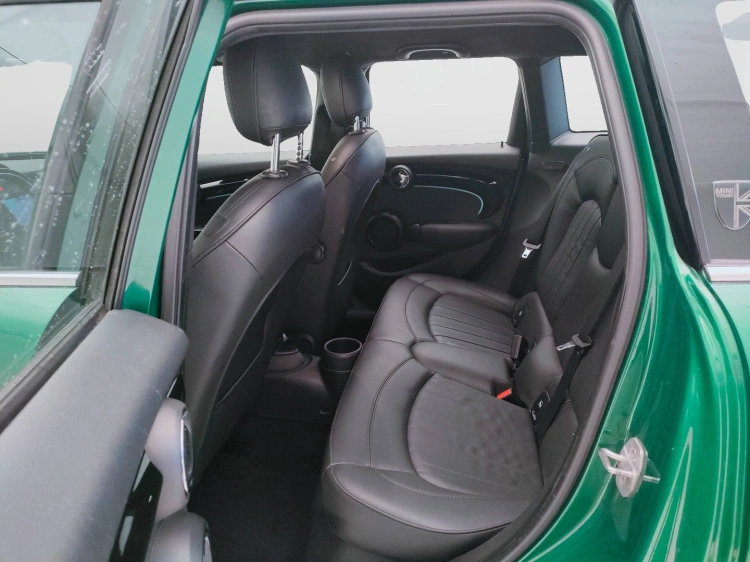 12 - MINI Cooper Mini 5p 2.0 Cooper S Yours auto