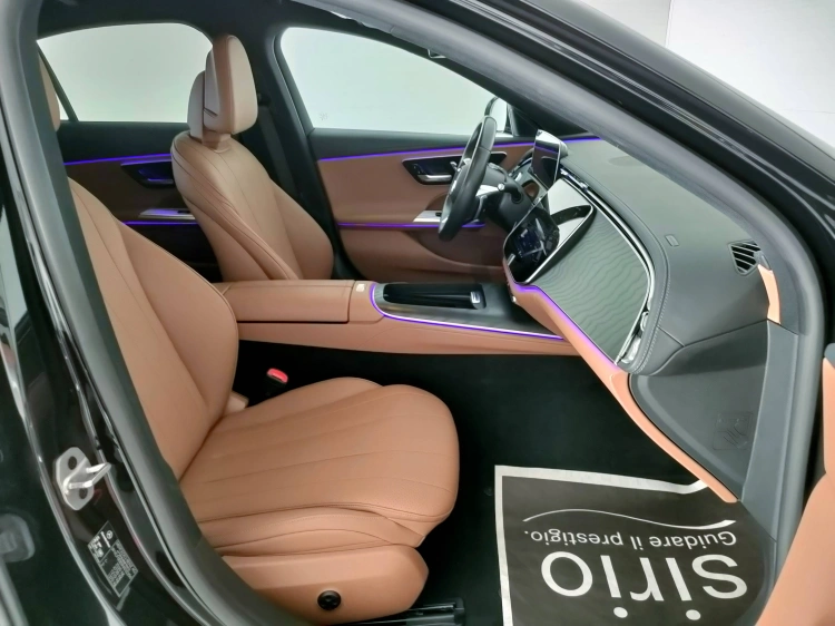 9 - Mercedes-Benz Classe E 220 d AMG Line Advanced Plus auto