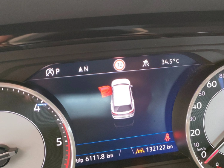 16 - Volkswagen Touareg Touareg 3.0 V6 tdi Style 231cv tiptronic