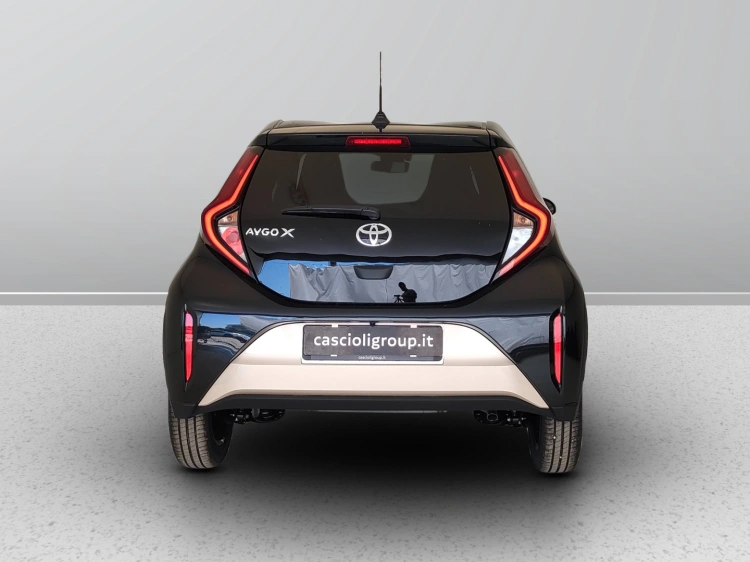 4 - Toyota Aygo X AYGO X 10B MT TREND MY24