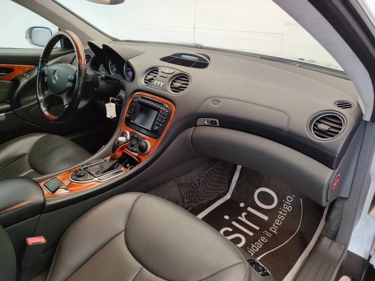 16 - Mercedes-Benz SL 600 V12 biturbo