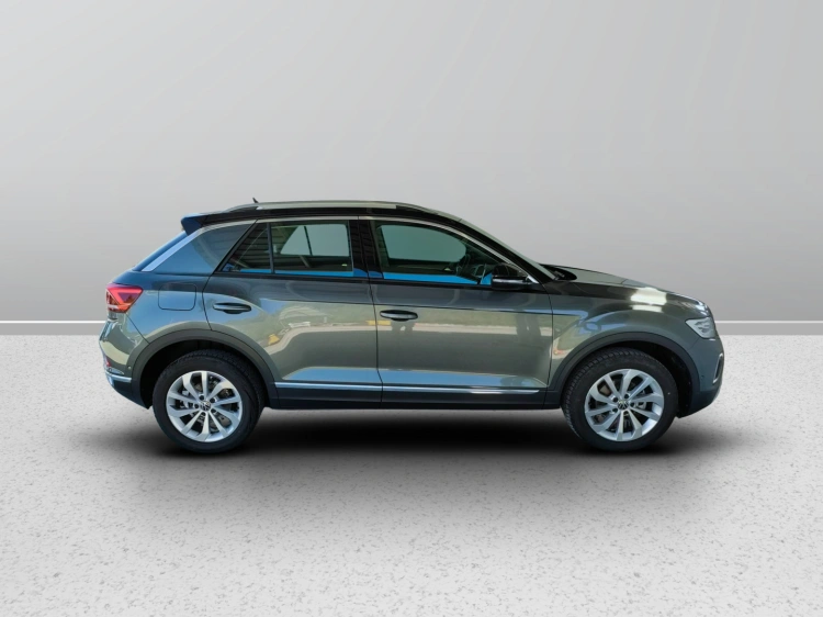 7 - Volkswagen T T-Roc 1.5 tsi Life dsg