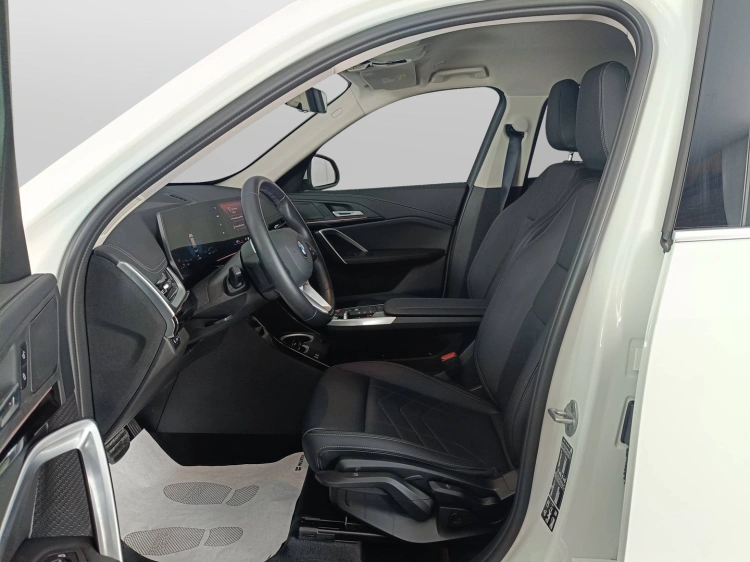 8 - BMW X1 X1 xdrive20d mhev 48V X-Line auto