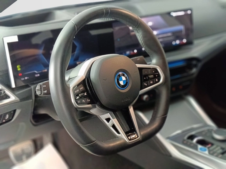 12 - BMW i4 BMW i4 eDrive40 Gran Coupé