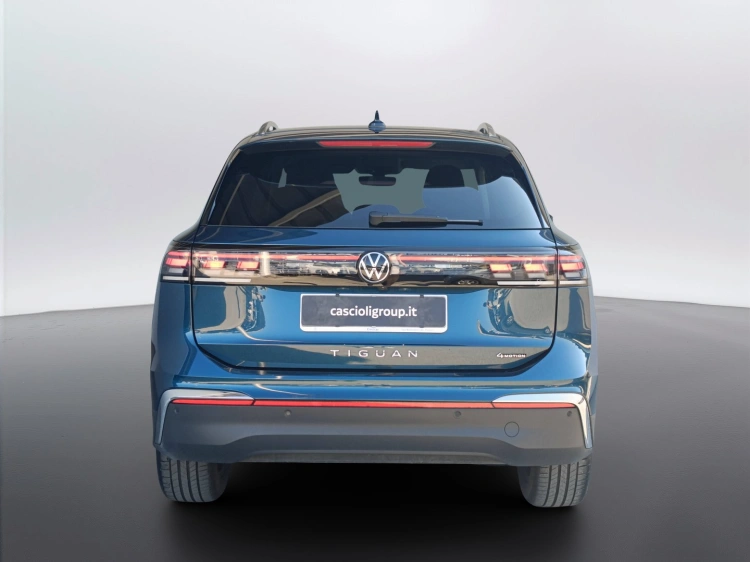 4 - Volkswagen Tiguan Volkswagen Tiguan  2.0 tdi elegance 4motion 193cv dsg r