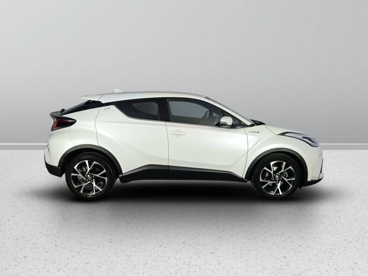 6 - Toyota C-HR C-HR 1.8h Trend e-cvt