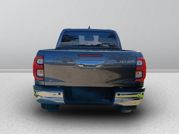 4 - Toyota Professional HI LUX 4X2 - 4X4 HILUX 2.4D A DC 4WD EXE MY24