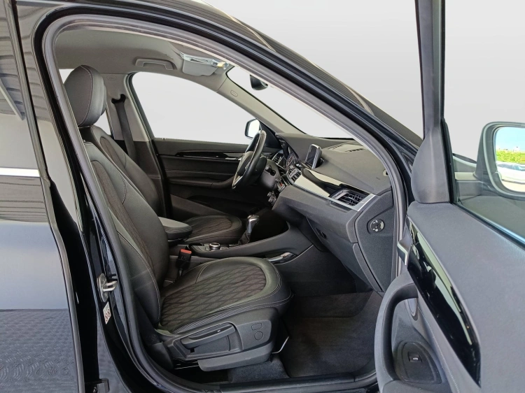 11 - BMW X1 X1 sdrive18d xLine auto my18